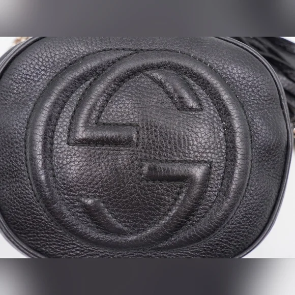 CD07 💖 GUCCI Metallic Pebbled Calfskin Mini Soho Chain Bag - Picture 3 of 15